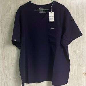 Figs three pocket scrub top